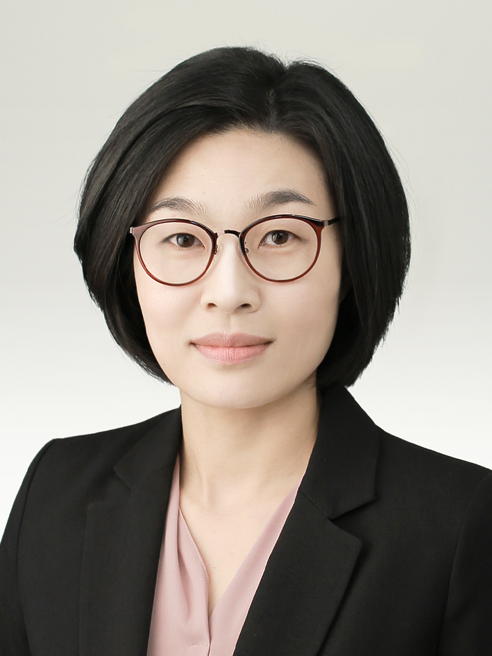 이지수부교수 사진